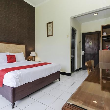 Reddoorz Plus Near Grage City Mall Cirebon Dış mekan fotoğraf