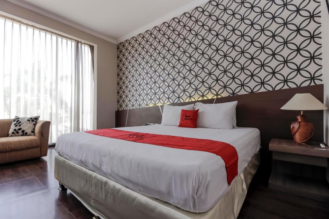 Reddoorz Plus Near Grage City Mall Cirebon Dış mekan fotoğraf