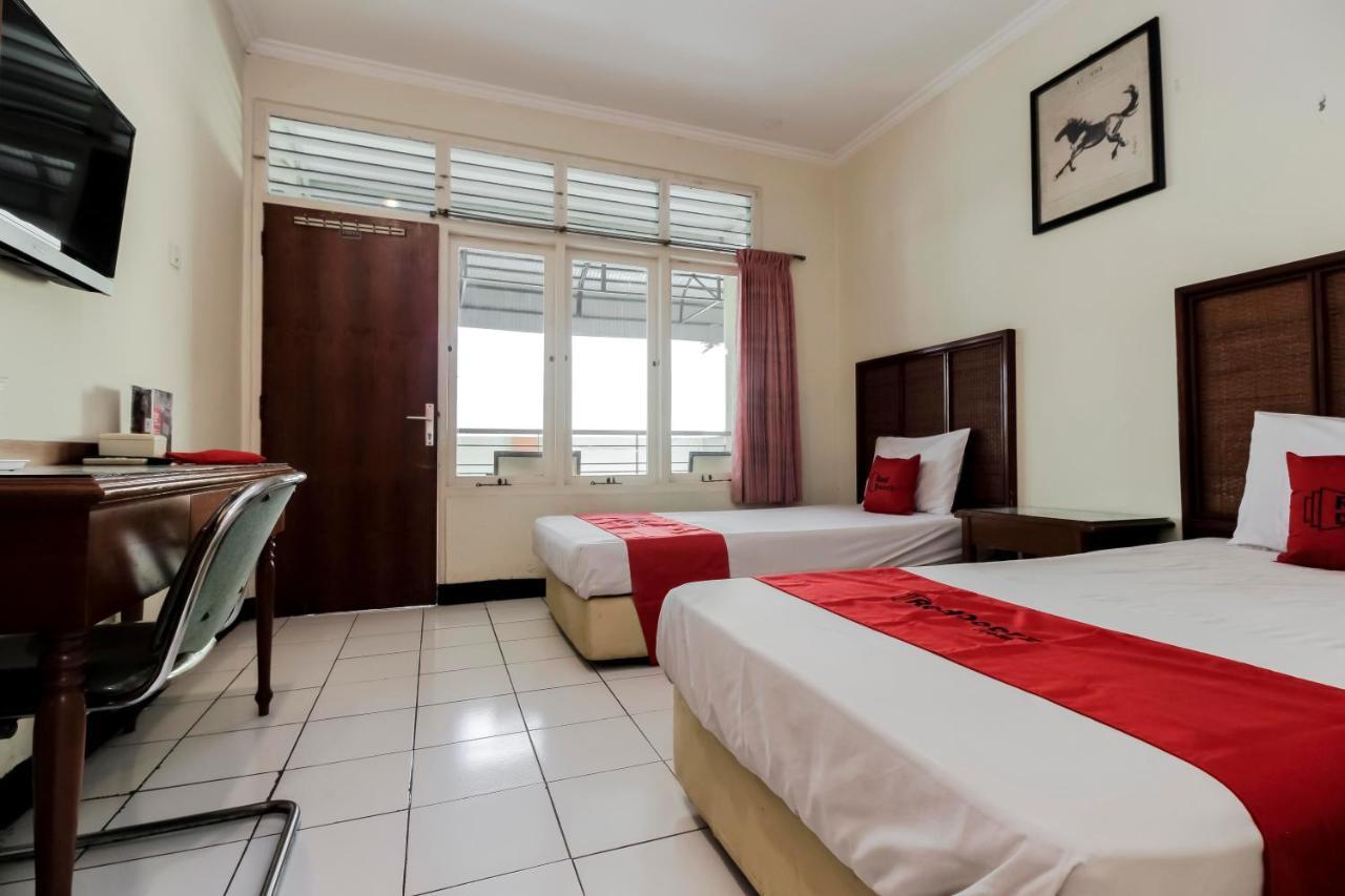 Reddoorz Plus Near Grage City Mall Cirebon Dış mekan fotoğraf