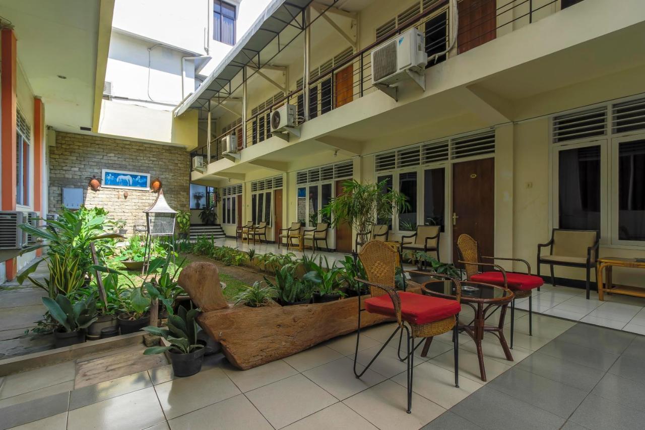 Reddoorz Plus Near Grage City Mall Cirebon Dış mekan fotoğraf