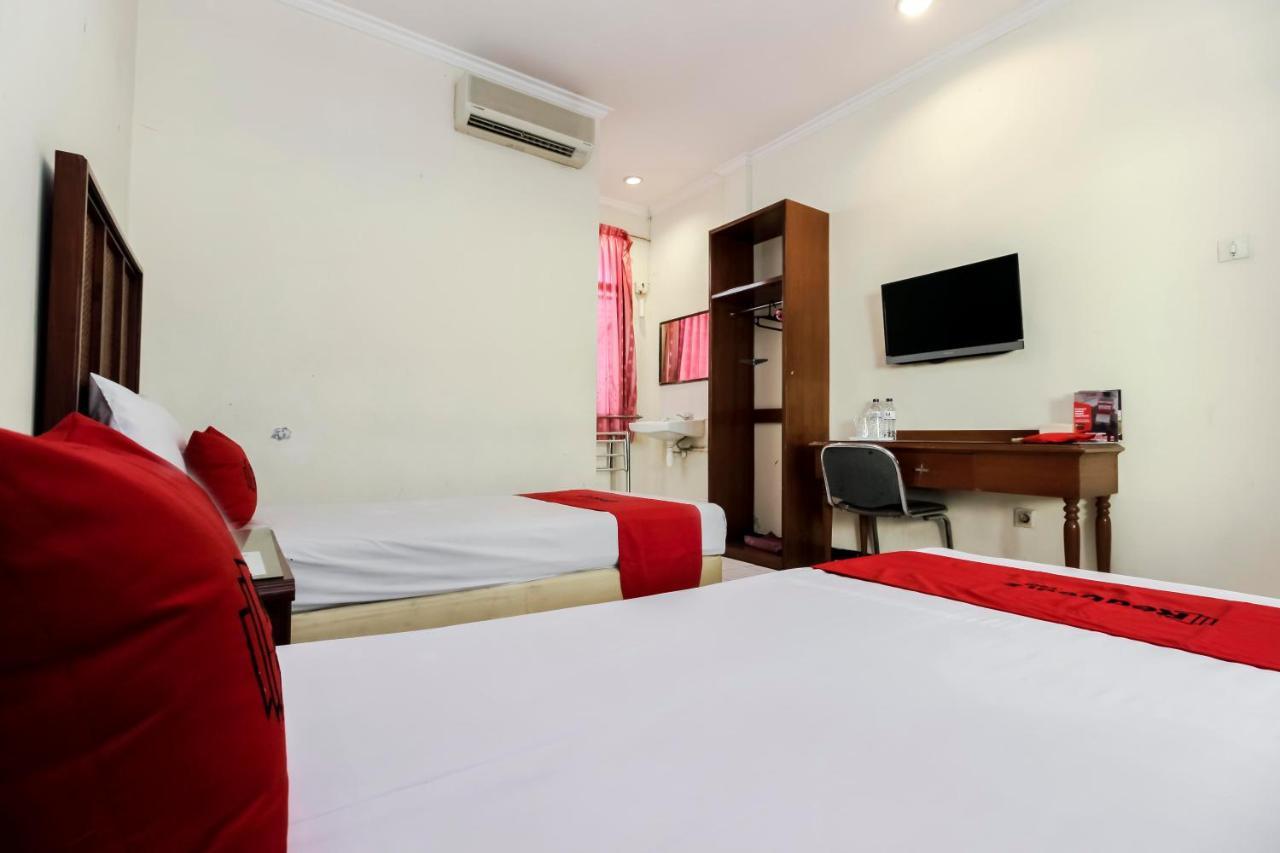 Reddoorz Plus Near Grage City Mall Cirebon Dış mekan fotoğraf
