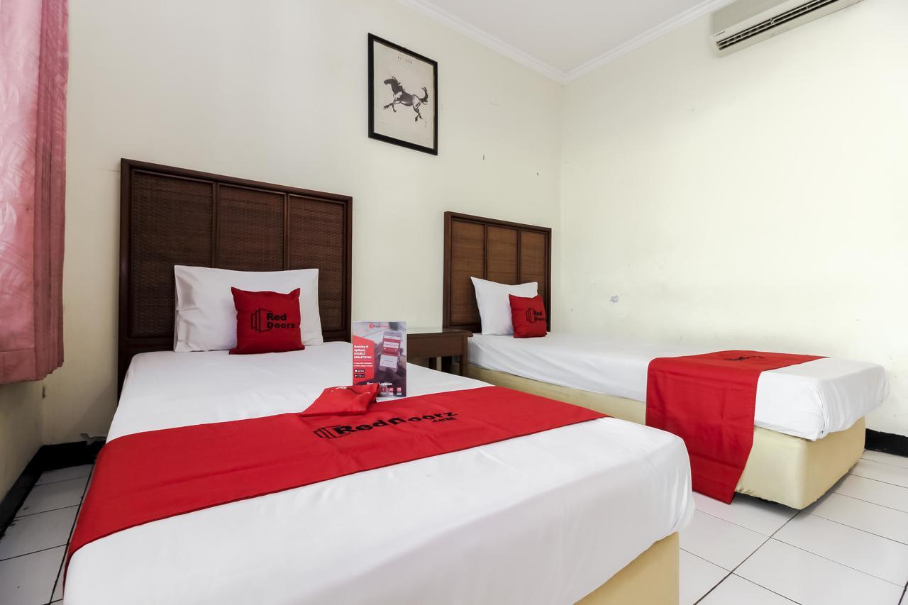Reddoorz Plus Near Grage City Mall Cirebon Dış mekan fotoğraf